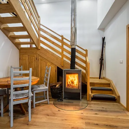 Srdiecko - Sauna In Smaller - Highest In Europe - Fireplace - In The Forest