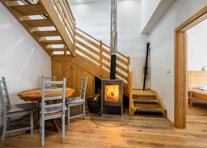 Srdiecko - Sauna In Smaller - Highest In Europe - Fireplace - In The Forest