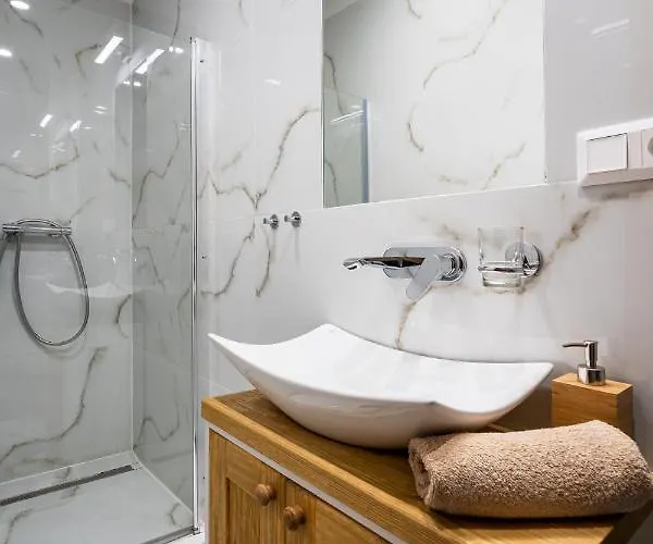 Srdiecko - Sauna In Smaller - Highest In Europe - Fireplace - In The Forest *